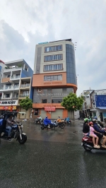 Cho thuê mặt tiền tòa nhà 661 lũy bán bích, góc 2 mt, vị trí kinh doanh đẳng cấp