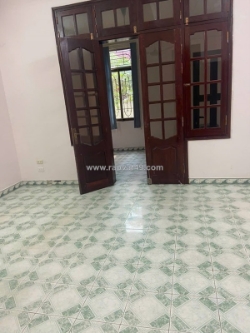 Cho thuê nhà nguyễn chí thanh làm chdv, ở gđ, nhóm 3 tầng x 128m2, 28 triệu