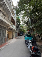 Cực hiếm-ôtô tránh phố hoàng cầu 62/70m, 5tầng,mt 4m 27.9 tỷ, ngõ