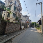 Đường 10m ô tô tránh tại trâu quỳ, gia lâm. 61m2, mt 5m.  lh 0989894845