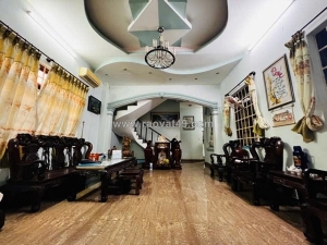 Giảm sốc 1.2 tỷ! nhà mt 3 tầng 200m2, nở hậu – dương công khi hm