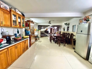 Hiếm hẻm 6m - sát mặt tiền nguyễn phúc chu – 168m² - 5 tầng – chỉ 15.x