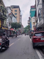 Hiếm, phố chùa láng, ô tô đỗ cửa, lô góc, dân xây 5t, 43m2, mt 4,3m