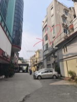 Hoa lâm,long biên 21tỷ 105m mặt tiền 11m,ngõ ô tô kinh doanh,thang máy