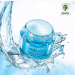 Hướng dẫn phân biệt kem dưỡng ẩm và gel dưỡng ẩm.