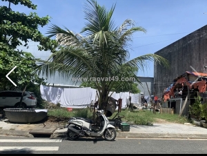 Lô đất mặt tiền phạm vấn . dt:86m , ngang 5m5