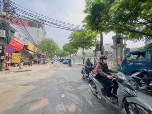 Lô góc mặt phố khương đình, dt 50mx6t, giảm sốc 2 tỷ giá 17 tỷ