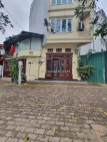 Mặt phố trần khát chân,hai bà trưng 27tỷ 35m mặt tiền 5m,vỉa hè kinh doanh,hiếm