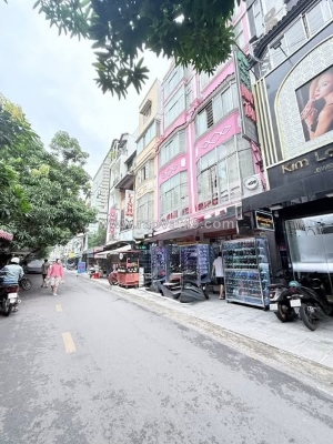 Mặt tiền kinh doanh đường yết kiêu phường 9 quận 5 cũ.