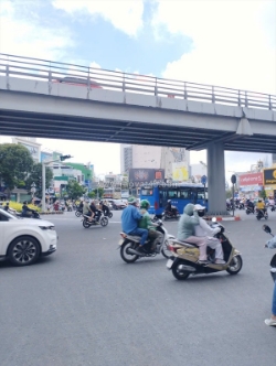 Ngộp hoàng văn thụ - 56m2 hxh thông - 3 tầng tân bình