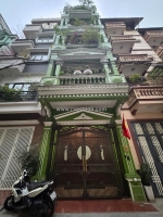 Nguyễn văn cừ,long biên 25tỷ 95m phân lô ô tô vỉa hè kinh doanh cho thuê