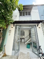 Nhà 2 tầng hẻm xe tải c3 phạm hùng bình hưng bình chánh. giá 1,88 tỷ tl