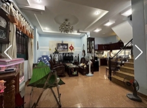 Nhà 2 tầng mặt tiền hàn mạc tử . dt:70m . ngang nở hậu 7m