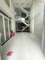 Nhà 5 tầng ôtô tới cửa  liên tỉnh 5 p. bình đông. giá: 9,2 tỷ tl