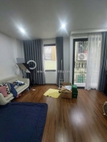 Nhà âu cơ - 10m ra phố - 5 tầng thang máy giá 11,6 tỷ