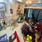 Nhà cao thắng – quận 1o – sổ vuông 5.2 x 11 m - 4 tầng - cho thuê 192 tr - giá