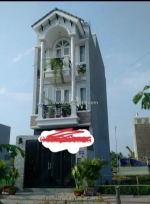 Nhà hxh đường bưng ông thoàn phú hữu dt 57m, 3 tầng