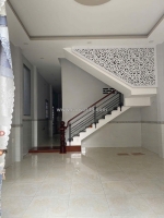 Nhà mặt tiền đường 85 hiệp phú dt 117m, 3 tầng khu vip