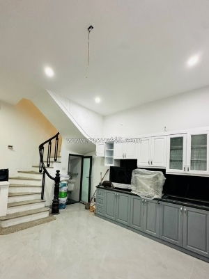 Nhà mới 5 tầng 28 m2 lê thanh nghi, ngõ nông 3 gác, giá 5.95 tỷ