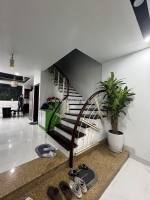 Nhà phố nguyễn quý đức – khu phân lô – ô tô tránh – gia chủ là chủ kts