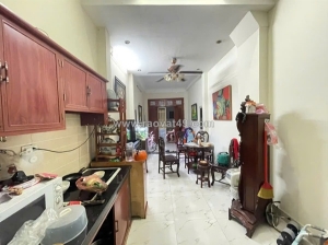 Nhà phố quan nhân – ngõ thông – 3 gác đỗ cửa