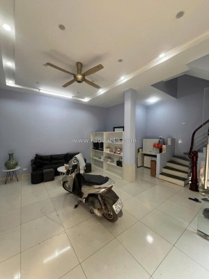 Nhà phú đô, lô góc, dân xây 40m2, 5 tầng chỉ 7 tỷ