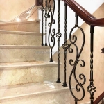 Nhà tôi cho thuê nhà hai cửa đi, mới, 95m2_ 4t; vỉa hè, duy tân-30 tr