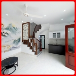 Nhà yên vĩnh, 1 nhà ra đường thông, ô tô qua lại, hàng xóm khu đô thị hinode,