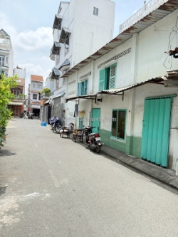 Nhỉnh 2 tỷ, nhà mặt tiền đường nội bộ hưng phú p9q8