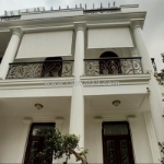 Rèm cuốn chống nắng mưa ngoài trời