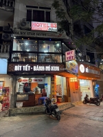 Sang nhượng cửa hàng bít tết – bánh mì pate cột đèn tại đống đa, hà nội