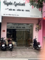 Sang tiệm nail  -nối mi tại 03 vĩnh hội quận 4 nằm ngay mặt tiền đường