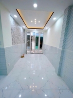 Sát mặt tiền xe hơi 10m  trung tâm q4 
diện tích 38 m2 hơn 3 tỷ 
nhà mới