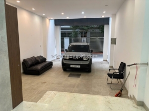 Siêu hiếm - xuân la - phân lô - thang máy -  thoáng trước sau - gara - ô tô