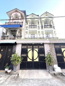 Siêu phẩm 4 tầng - phân lô vip ngay đh gtvt – dòng tiền 9tr/tháng – giá cực tốt!