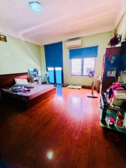 Siêu phẩm 5 tầng – ngang 5m – 7 phòng ngủ – xe tải vào tận cửa – khu đồng bộ