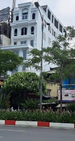 Siêu phẩm mp đại cồ việt hbt 195m² mt 6.8m 9t hầm ô tô dòng tiền 250tr/th 155 tỷ