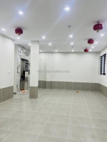 Siêu phẩm nguyễn hoàng – tòa nhà 7 tầng thang máy – dòng tiền 150tr/tháng – giá