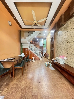 Siêu phẩm trường chinh tân phú giáp tân bình ngay bisi 40m2,4tầng nhỉnh 4 tỷ