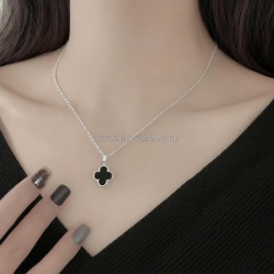 Tặng nàng điều may mắn mỗi ngày