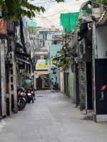 Tô hiến thành q10 – hxh 4m – 64m² (4.6 x 14m). nhà cũ giá