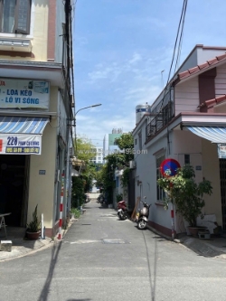 Trung tâm sơn trà vip 500m ra nguyễn văn thoại - biển mỹ khê - ô tô thông tứ