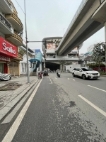 : mặt phố hoàng cầu 2 thoáng - 98m² – mt 6.5m – thu tiền ngay 80tr/tháng – chỉ