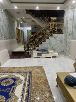 Bán gấp nhà 4 tầng lô góc 2 mặt tiền – ngay tthc dĩ an,đường nhựa 20-12m