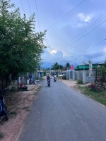 Bán lỗ thôn xuân trung, diên xuân mặt tiền đường nhựa liên xã, diên khánh.