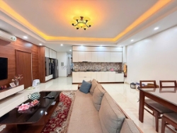 Bán nhà đẹp mặt ngõ thông kinh doanh phố thành công 33m2 4tầng nhỉnh 7tỷ ba đình