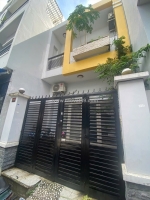 Bán nhà đẹp ở ngay  2 tầng hxh /4 nguyễn súy, phường tân quý, tân phú chỉ 5