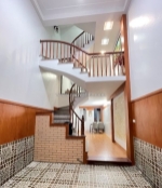 Bán nhà định công hạ, hoàng mai, gần hồ, ngõ ba gác, 32m2, 5.9 tỷ(ctl)