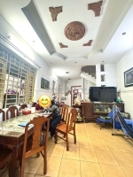 Bán nhà phường thủ đức, đường hồ văn tư, 110m2, 3 tầng, 4pn, sổ hồng, giá 5.7