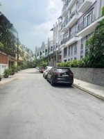 Biệt thự đẳng cấp – 5 tầng – 325m² – hồ bơi & thang máy – tân bình – 60 tỷ